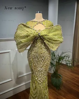 2024 Chartreuse Žalias drugelis Undinėlė Ilgos vakarinės suknelės Madingos krištolo formos be rankovių kristalų karoliukais Prom chalatai vestuvių vakarėliui