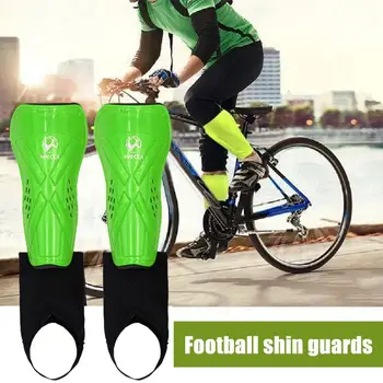 Futbolas Kojų apsaugos Lengvos futbolo kojų apsaugos Aukščiausios kokybės smūgiams atsparios futbolo blauzdų apsaugos suaugusiems vaikams Smūgiams atspari koja