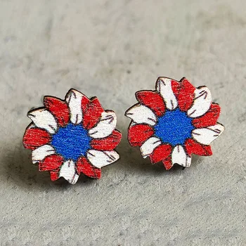 Mielos gėlių meilės širdies žvaigždės ir juostelės Amerikos vėliava Mediniai Bottono smeigės auskarai mergaitei